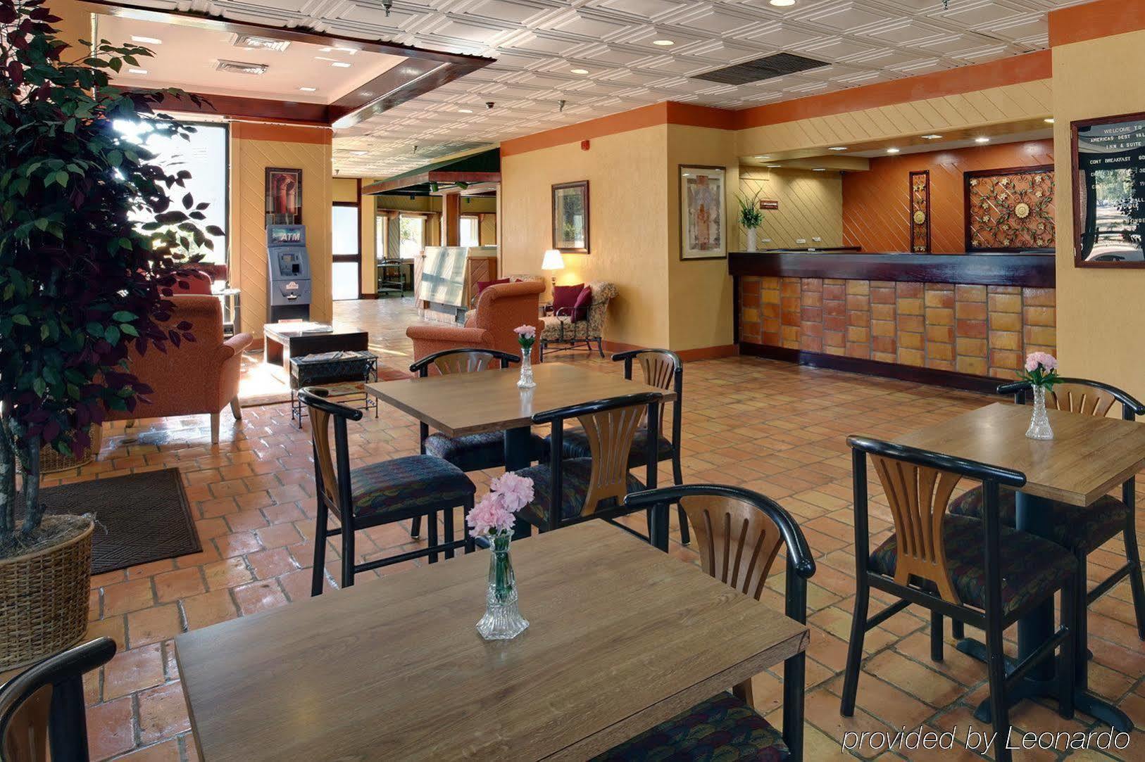 Rest And Relax Inn Ferry Pass Restaurante foto